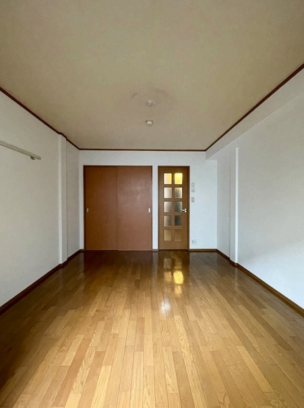 居室・リビング　※別部屋参考写真