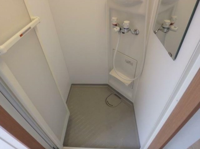 バス・シャワールーム　シャワールーム