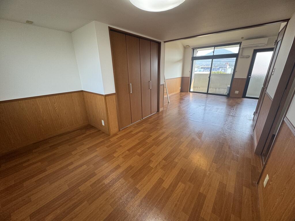 玄関　広々としたお部屋