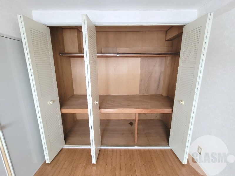 収納　クローゼット