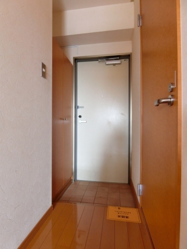 玄関　図面と現状に相違がある場合には現状を優先