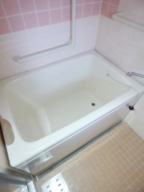 バス・シャワールーム　内装