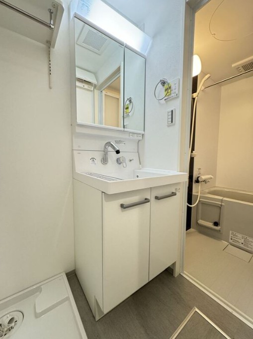 洗面設備　※同シリーズ参考写真