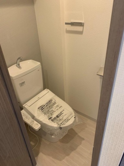 トイレ　※別部屋の写真です