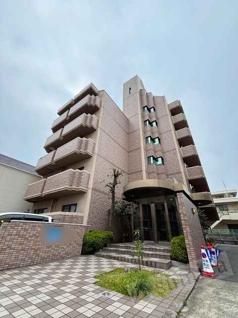 建物外観　駅近・駐車場もあるガッチリＲＣ