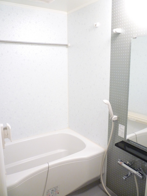 バス・シャワールーム　※こちらの写真は他部屋参考写真です