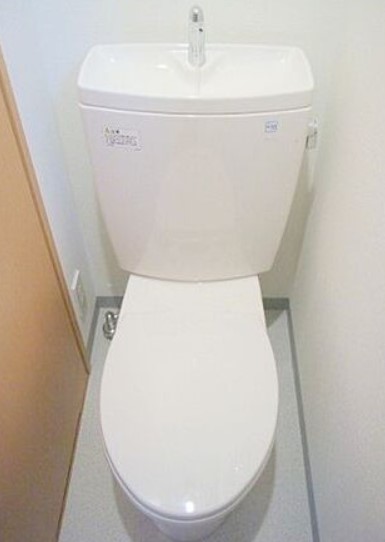 トイレ　※こちらの写真は他部屋参考写真です