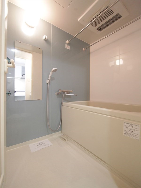 バス・シャワールーム　バスルーム　浴室暖房乾燥機付き