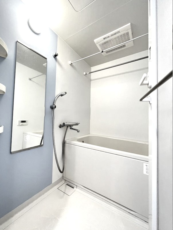 バス・シャワールーム　風呂