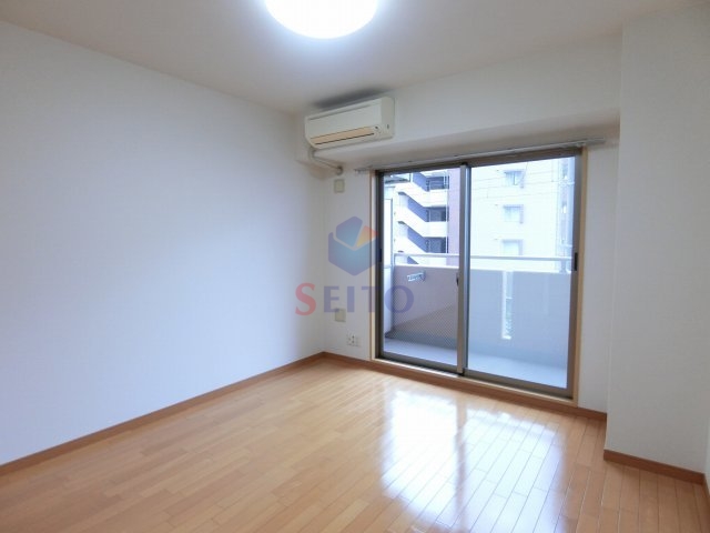 居室・リビング　同間取・別号室