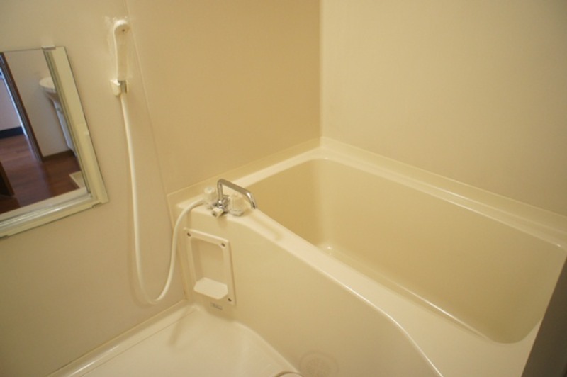 バス・シャワールーム　図面と現状に相違がある場合には現状を優先