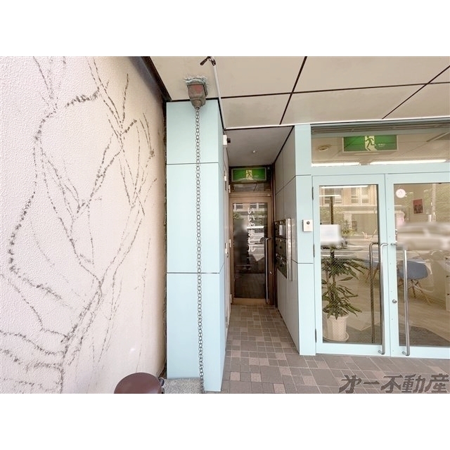 エントランス　エントランス