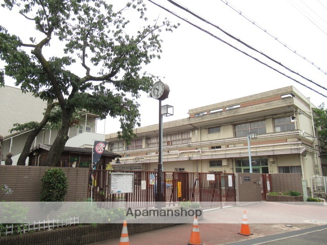 小学校　吹田市立千里第三小学校（小学校）まで370m
