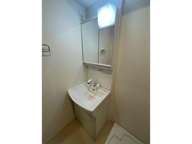 洗面設備　※同物件別部屋　参考写真