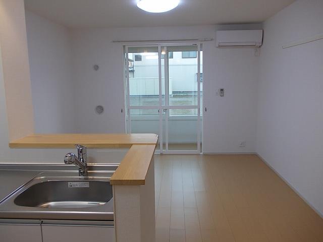 居室・リビング　リビング