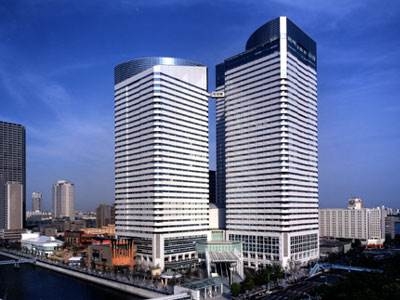 ショッピングセンター　晴海トリトン（ショッピングセンター）まで391m