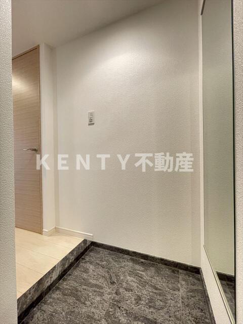 玄関　ゆったりとした玄関です