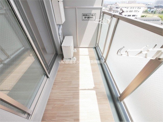 バルコニー　※反転タイプになります。