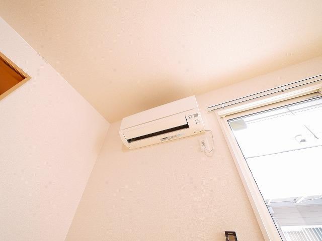 その他設備　エアコン一台付き