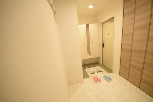 玄関　同タイプ写真です