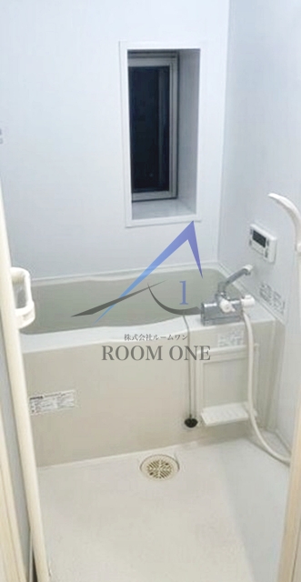 バス・シャワールーム　お風呂です。