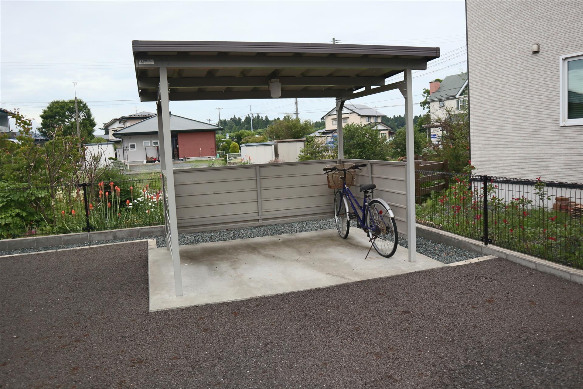 エントランス　駐輪場