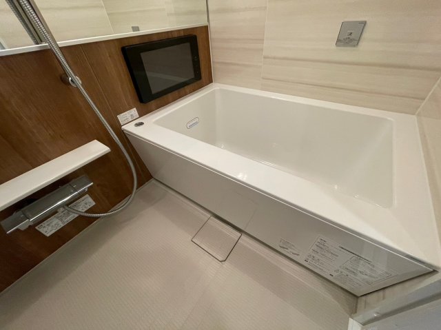 バス・シャワールーム　詳細は、RISUMO江坂本店→06-6155-7137まで♪