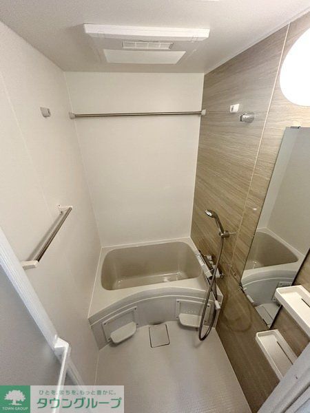 バス・シャワールーム　バス