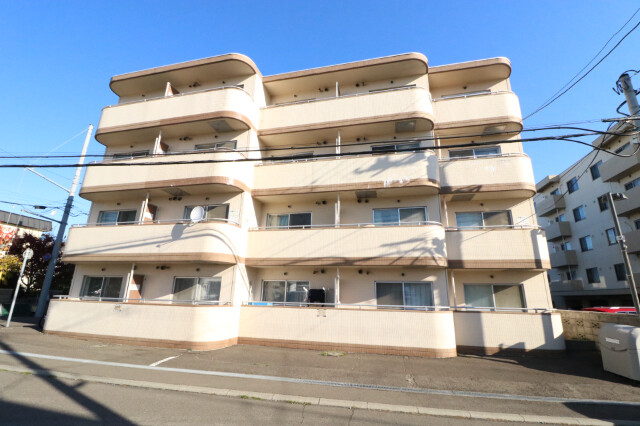 建物外観　綺麗な外観です♪