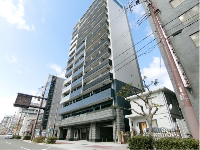 建物外観　落ち着いた雰囲気の外観です