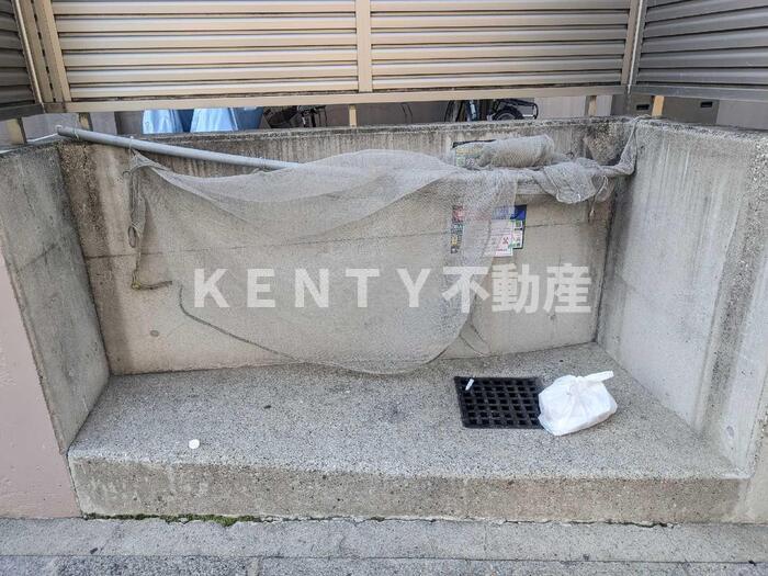 その他　ごみ置き場