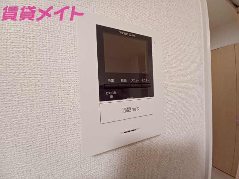 セキュリティ　同型参考写真です