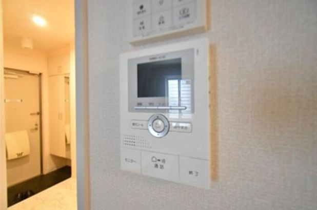 セキュリティ　モニター付きインターホンです