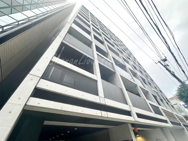 建物外観　鉄筋コンクリート造り♪