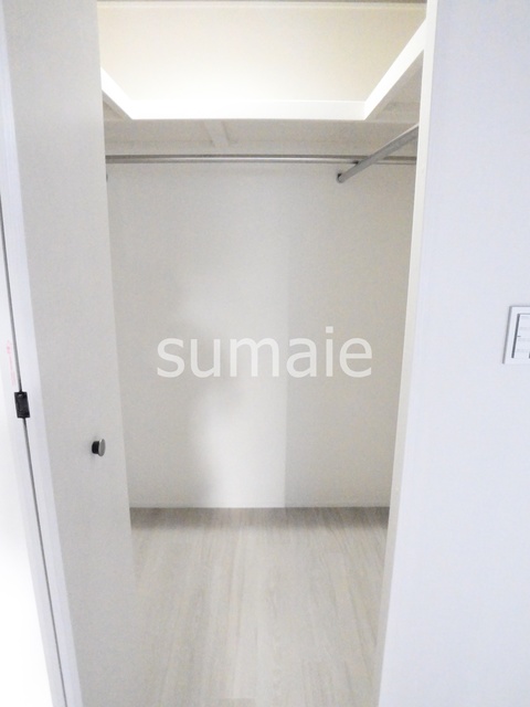 収納　ウォークインクローゼット完備
