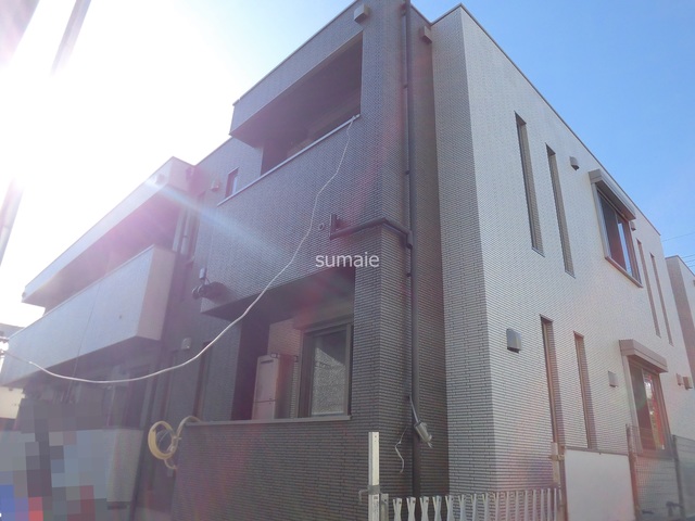 建物外観　建築中外観です。