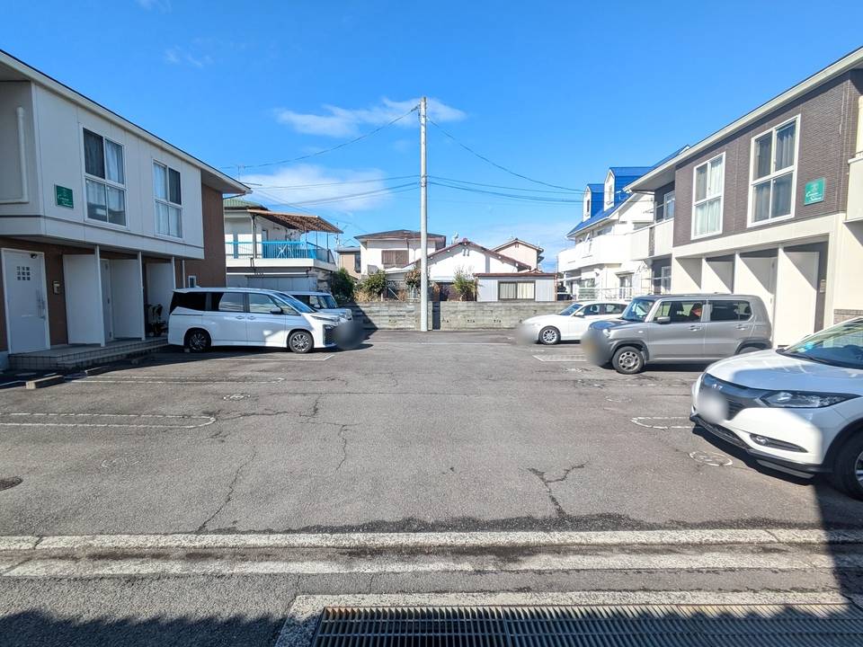 駐車場　駐車場