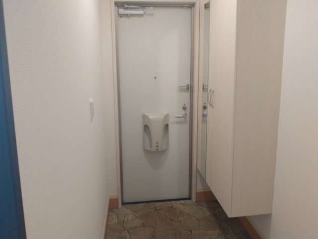 玄関　シンプルで使いやすい玄関です