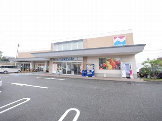スーパー　にしてつストア香椎花園店（スーパー）まで1425m