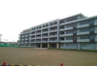 小学校　仙台市立新田小学校（小学校）まで1000m