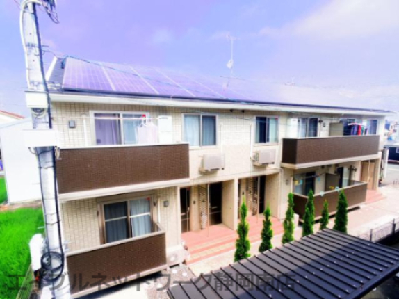 建物外観　落ち着いた雰囲気の外観です