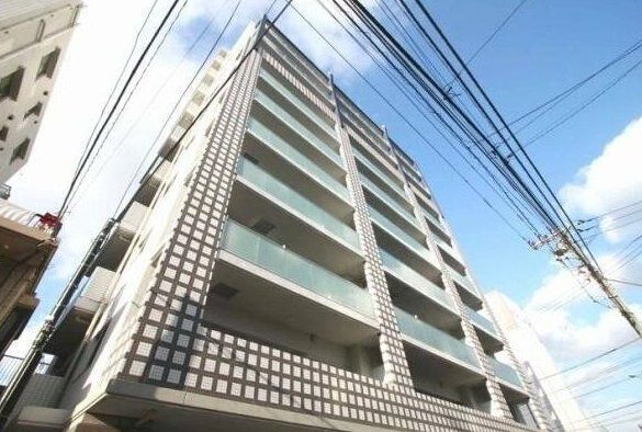 建物外観　オートロック完備