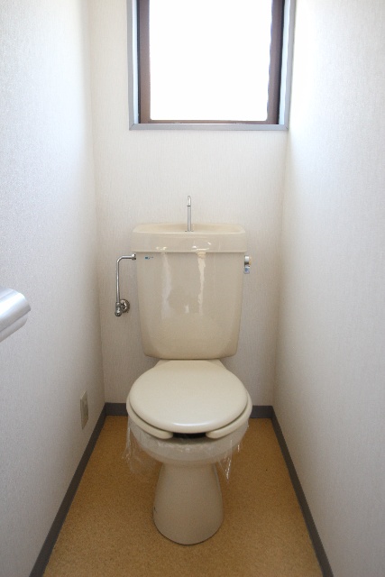 トイレ　別室の参考写真です。※現況優先