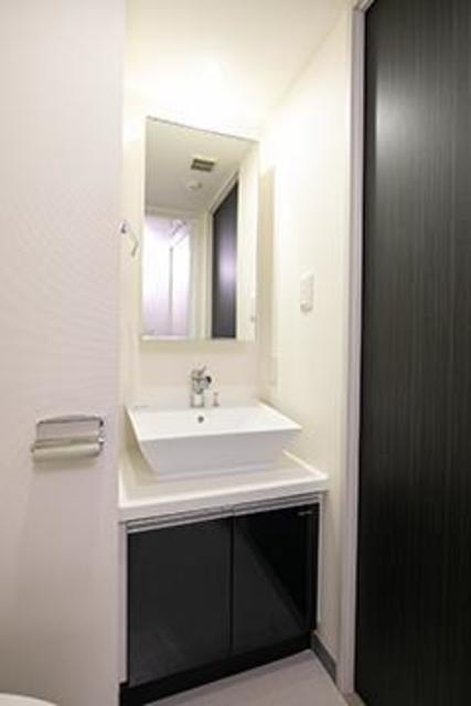 洗面設備　※写真は同タイプ住戸です。