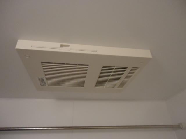 その他設備　浴室乾燥機