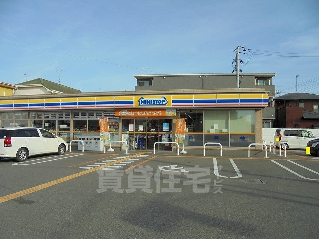 コンビニ　ミニストップ　明石二見町（コンビニ）まで506m