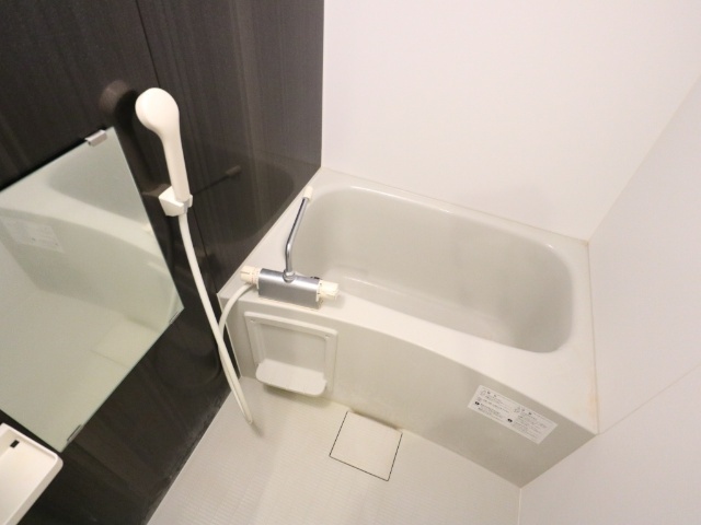バス・シャワールーム　別部屋参考写真