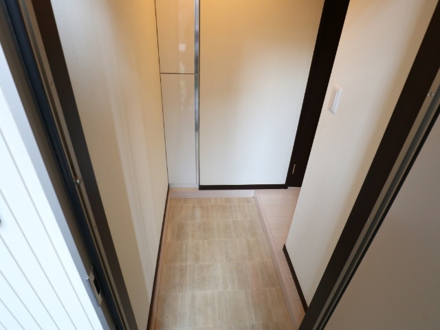 玄関　別部屋参考写真