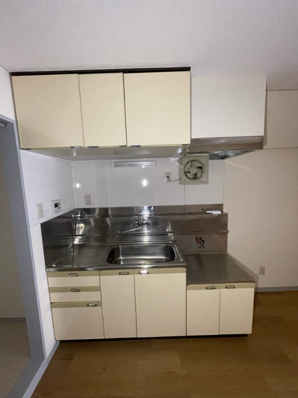 キッチン　※他部屋写真参考