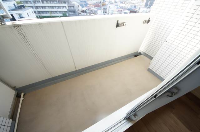 バルコニー　弊社は都内全域の物件をご紹介可能です！